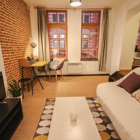 One Bedroom Equipped In Old Лилль Экстерьер фото